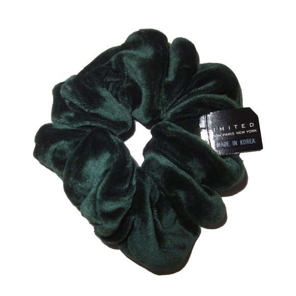 Limited Green Velour Hair Scrunchie NWT - Picture 1 of 1
